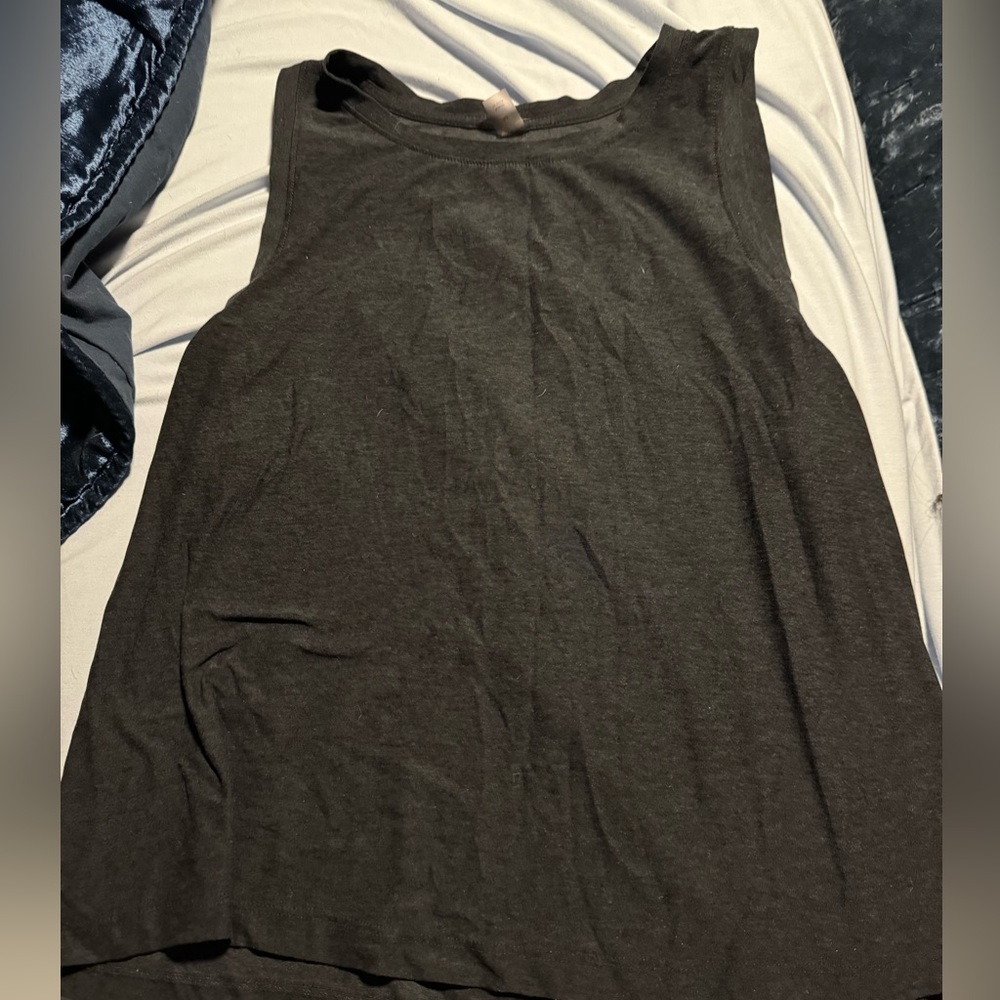 Beyond yoga spacedye featherweight muscle tank size m